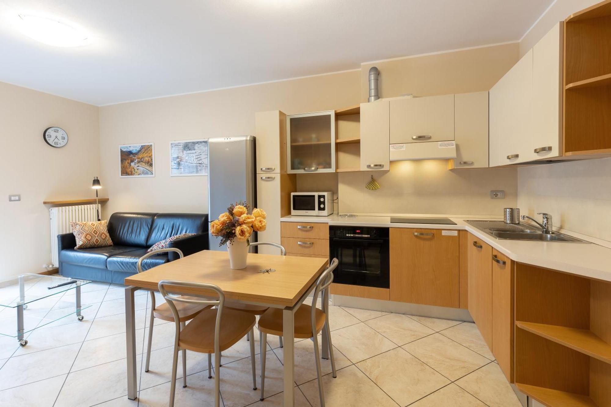 Residenza Il Castello Apartment Сондрио Екстериор снимка