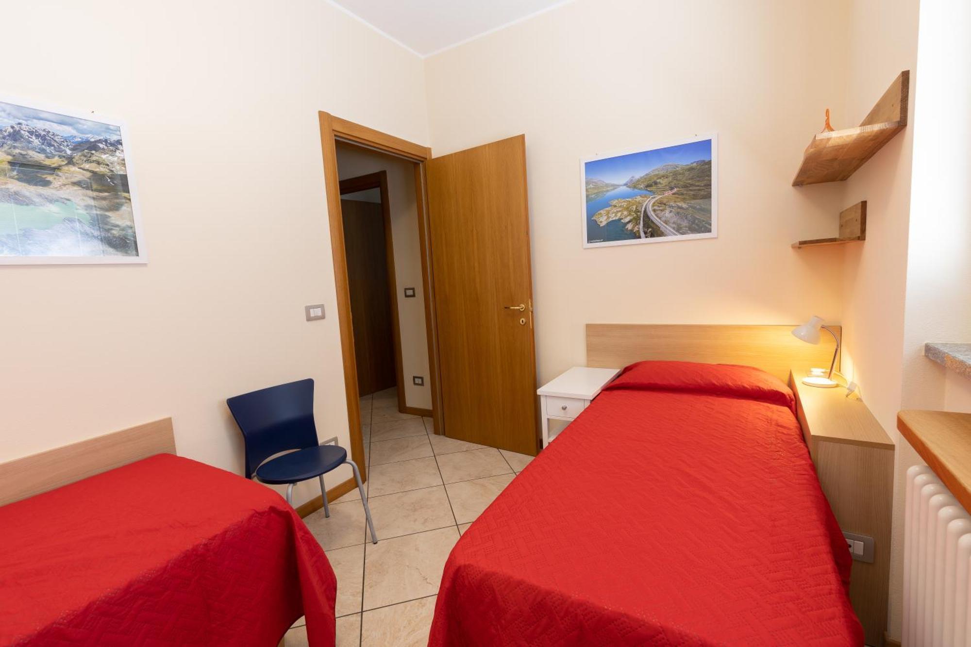 Residenza Il Castello Apartment Сондрио Стая снимка