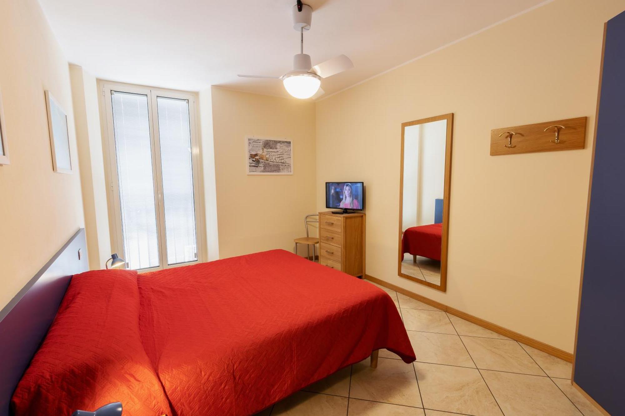 Residenza Il Castello Apartment Сондрио Стая снимка