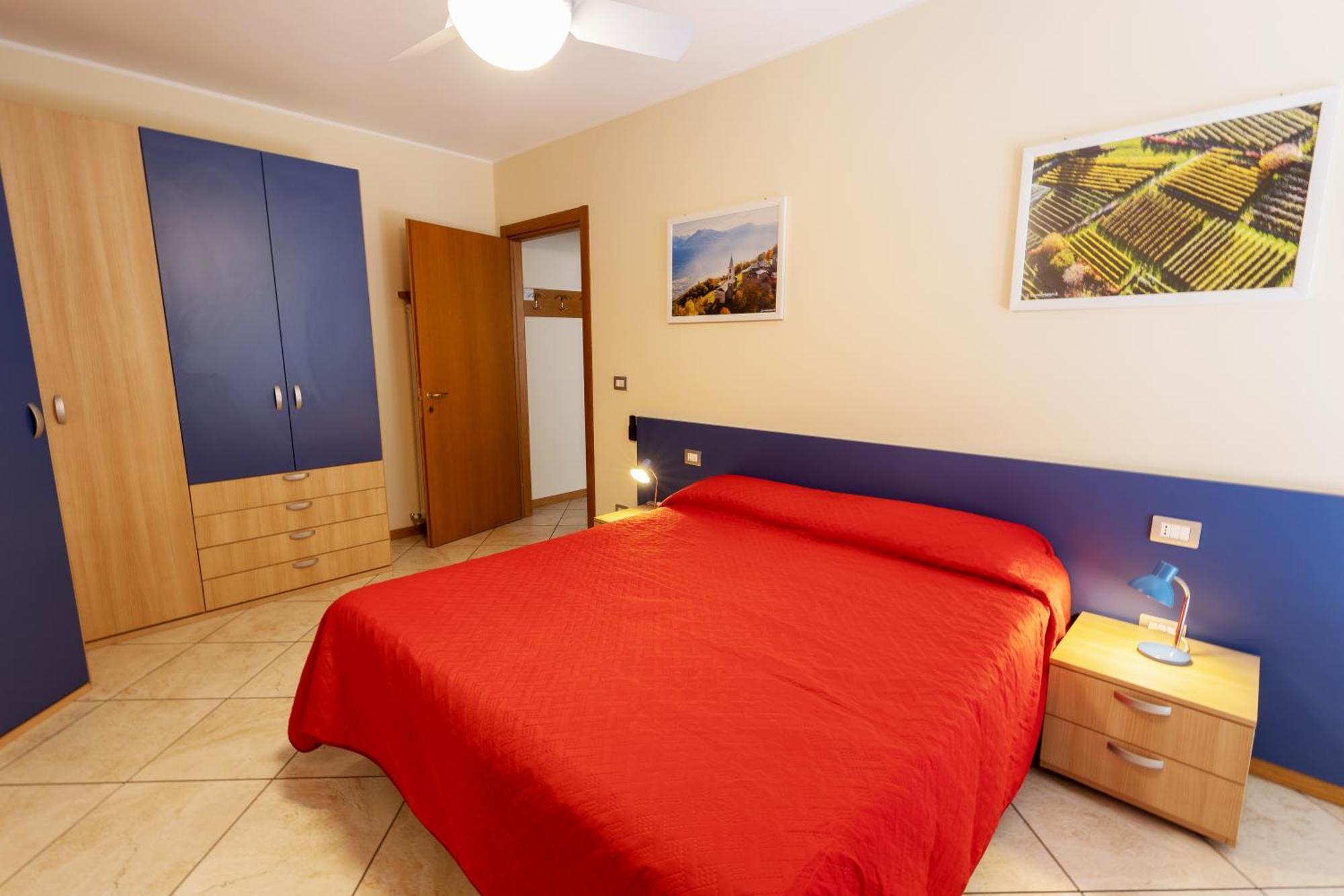 Residenza Il Castello Apartment Сондрио Стая снимка
