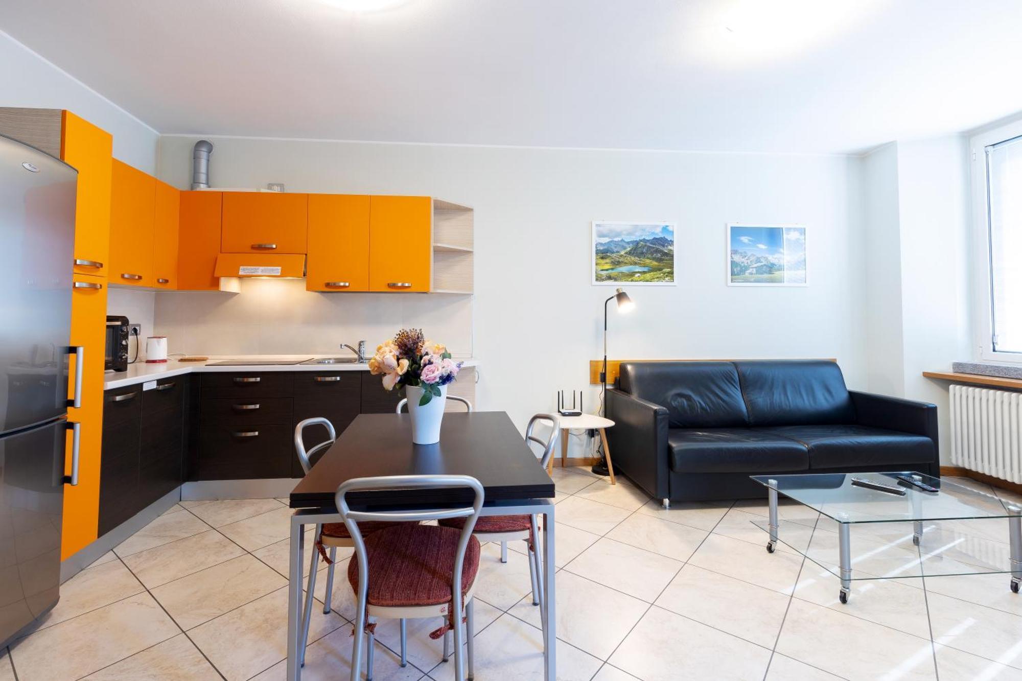 Residenza Il Castello Apartment Сондрио Екстериор снимка