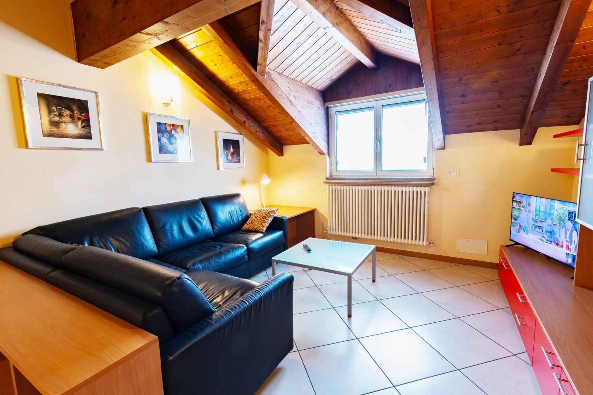 Residenza Il Castello Apartment Сондрио Стая снимка